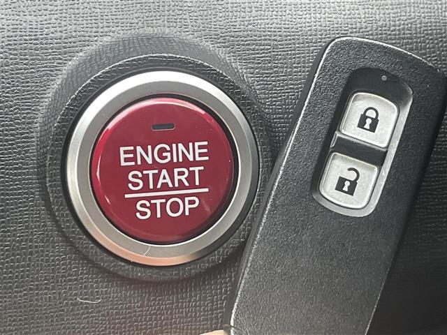 N-ONE G・ローダウン ベーシック 純正7インチナビ Bluetooth CD 純正14インチアルミホイール HIDヘッドライト プッシュスタート スマートキー フロアマット 横滑り防止装置 アイドリングストップ AAC(22枚目)