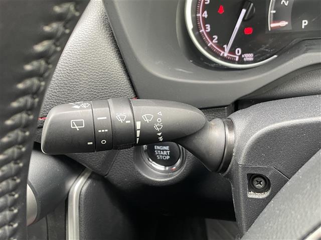 RAV4 アドベンチャー オフロードパッケージ 純正9インチSDナビ トヨタセーフティセンス レーダークルーズコントール 衝突軽減ブレーキ 電動バックドア ビルトインETC 電動パワーシート バックカメラ クリアランスソナー ルーフレール LED(6枚目)