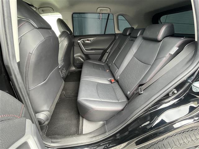 RAV4 アドベンチャー オフロードパッケージ 純正9インチSDナビ トヨタセーフティセンス レーダークルーズコントール 衝突軽減ブレーキ 電動バックドア ビルトインETC 電動パワーシート バックカメラ クリアランスソナー ルーフレール LED(26枚目)
