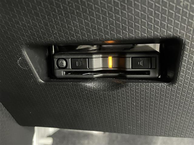 タント カスタムX 純正9インチディスプレイオーディオApple CarPlayHDMI/BT/フルセグTV/USBバックカメラスマートアシストアイドリングストップ両側パワースライドドアウェルカムオープン(12枚目)