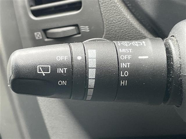 エクストレイル 25X 社外ナビ ETC ハロゲンヘッドライト オートライト 純正フロアマット ルーフレール(7枚目)