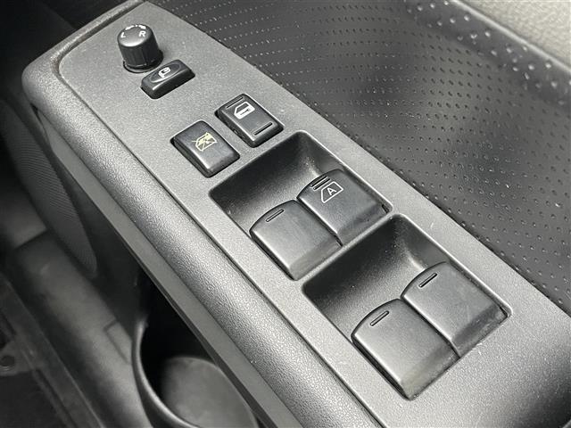 エクストレイル 25X 社外ナビ ETC ハロゲンヘッドライト オートライト 純正フロアマット ルーフレール(21枚目)