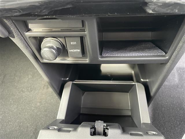 デリカD:5 シャモニー ナビ フルセグTV Bluetooth AppleCarPlay AndroidAuto 後席フリップダウンモニター 全方位カメラ ハーフレザー 両側パワースライドドア BSM ハンドルヒーター(19枚目)