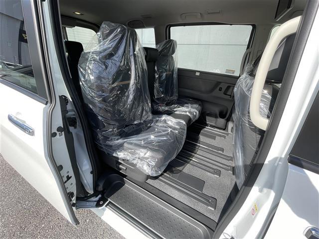 セレナ e-パワー ハイウェイスターV 登録済未使用車 プロパイロット/BSM/前後ソナー フリップダウンモニター 純正12.3インチナビ/HDMI アラウンドビューモニター 両側パワースライドドア ETC2.0 デジタルインナーミラー(22枚目)