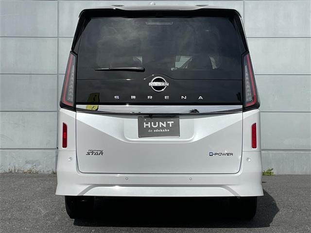セレナ e-パワー ハイウェイスターV 登録済未使用車 プロパイロット/BSM/前後ソナー フリップダウンモニター 純正12.3インチナビ/HDMI アラウンドビューモニター 両側パワースライドドア ETC2.0 デジタルインナーミラー(31枚目)
