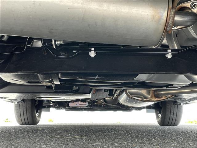 セレナ e-パワー ハイウェイスターV 登録済未使用車 プロパイロット/BSM/前後ソナー フリップダウンモニター 純正12.3インチナビ/HDMI アラウンドビューモニター 両側パワースライドドア ETC2.0 デジタルインナーミラー(41枚目)