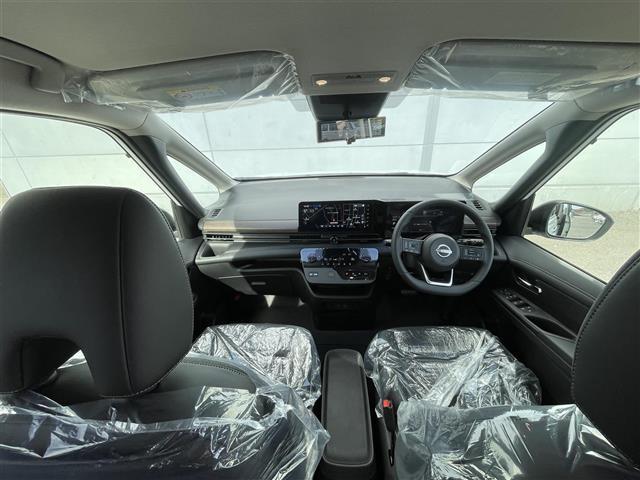 セレナ e-パワー ハイウェイスターV 登録済未使用車 プロパイロット/BSM/前後ソナー フリップダウンモニター 純正12.3インチナビ/HDMI アラウンドビューモニター 両側パワースライドドア ETC2.0 デジタルインナーミラー(42枚目)