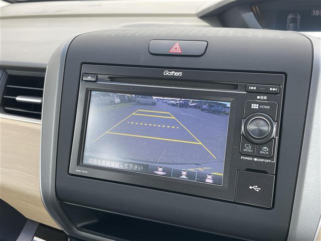 フリードハイブリッド ハイブリッド・Gホンダセンシング ホンダセンシング ディスプレイオーディオ バックカメラ ETC ステアリングスイッチ 両側パワースライドドア LEDヘッドライト オートライト スマートキー プッシュスタート フロアマット(3枚目)