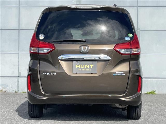 フリードハイブリッド ハイブリッド・Gホンダセンシング ホンダセンシング ディスプレイオーディオ バックカメラ ETC ステアリングスイッチ 両側パワースライドドア LEDヘッドライト オートライト スマートキー プッシュスタート フロアマット(31枚目)