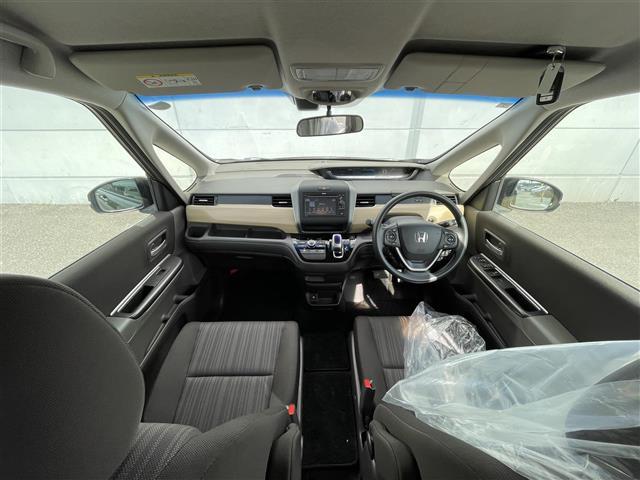 フリードハイブリッド ハイブリッド・Gホンダセンシング ホンダセンシング ディスプレイオーディオ バックカメラ ETC ステアリングスイッチ 両側パワースライドドア LEDヘッドライト オートライト スマートキー プッシュスタート フロアマット(42枚目)