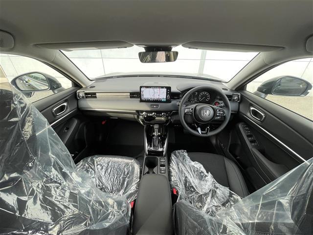 ヴェゼル e:HEV Z 登録済未使用車 ホンダセンシング/BSM/前後ソナー 純正9インチナビ バックカメラ ステアリングスイッチ ETC2.0 ワイヤレス充電 電動パーキングブレーキ ブレーキホールド パワーバックドア(42枚目)