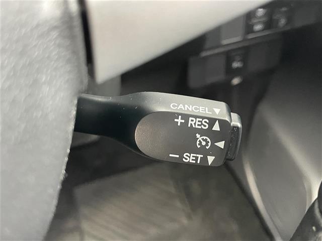 トール カスタムG リミテッドII SAIII 衝突軽減ブレーキ 全方位カメラ 両側パワースライドドア 純正7インチナビ フルセグTV Bluetooth クルーズコントロール ETC シートヒーター LEDヘッドライト 純正14インチAW(7枚目)