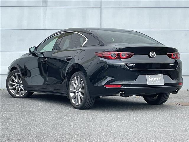MAZDA3セダン 20S Lパッケージ 禁煙車 純正8.8インチナビ バックカメラ レーダークルーズ Bluetooth フルセグ オートハイビーム BOSE LEDヘッドライト レザーシート シートヒーター ヘッドアップディレイ(43枚目)