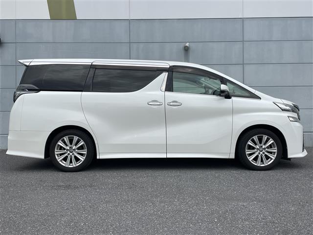 ヴェルファイア 2.5Z 衝突軽減/レーンキープ/レーダークルコン/前後ソナー アルパイン9インチナビ/フリップダウンモニター バックカメラ ETC 両側パワースライドドア 100V電源 LEDヘッドライト/オート フォグ(34枚目)
