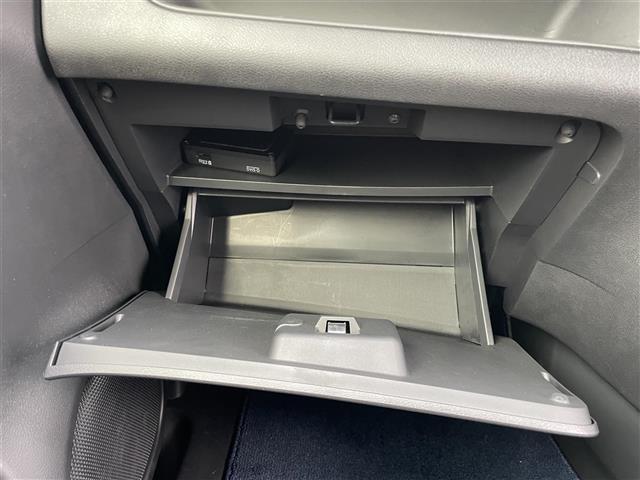 セレナ オーテック スポーツスペック 純正7インチナビ プロパイロット 全方位カメラ 両側パワースライドドア セカンドシートサンシェード LEDヘッドライト 前後コーナーセンサー オートライト レーダークルーズコントロール レーンキープ(18枚目)