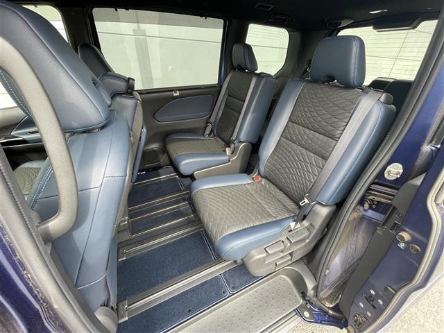 セレナ オーテック スポーツスペック 純正7インチナビ プロパイロット 全方位カメラ 両側パワースライドドア セカンドシートサンシェード LEDヘッドライト 前後コーナーセンサー オートライト レーダークルーズコントロール レーンキープ(24枚目)