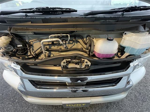 ハイエースワゴン GL 禁煙車 純正7インチナビ・フルセグTV・CD・FM/AM 後席モニター 片側パワースライドドア 全方位カメラ トヨタセーフティセンス コーナーセンサー レーンキープアシスト 100V電源(39枚目)