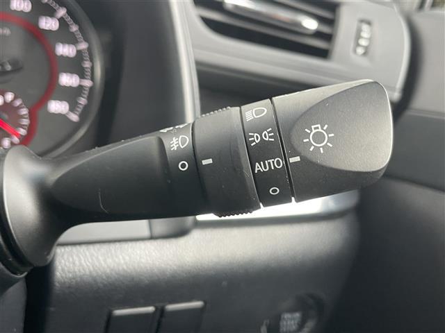 ヴェルファイア 2.5Z Gエディション サンルーフ セーフティセンス/前後ソナー 純正8インチナビ バックカメラ ステアリングスイッチ ETC両側パワースライドドア レザーシート LEDヘッドライト/オートライト スマートキー(9枚目)