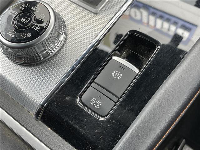 アウトランダーPHEV P 衝突軽減ブレーキ 全方位カメラ マイパイロット 純正9インチナビ フルセグTV BOSE BSM プロジェクションイルミネーション シートヒーター LEDヘッドライト 純正20インチAW(11枚目)