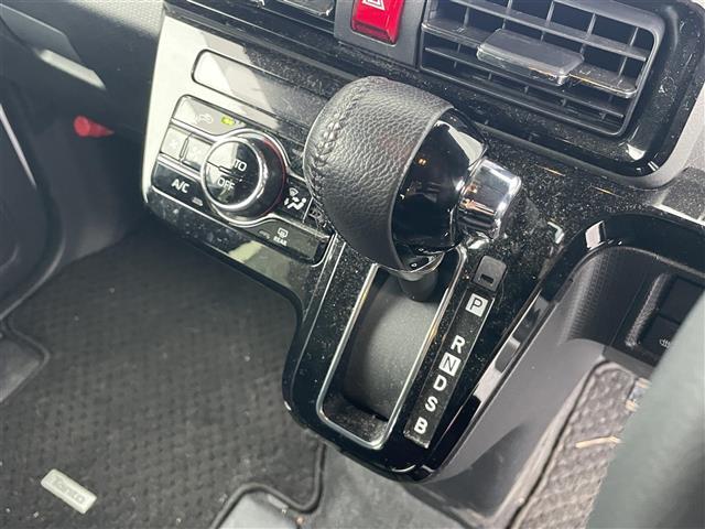 タント カスタムRSセレクション 衝突軽減ブレーキ 全方位カメラ 純正9インチナビ フルセグTV Bluetooth 両側パワースライドドア ターボ シートヒーター LEDヘッドライト オートライト 純正15インチアルミホイール(10枚目)