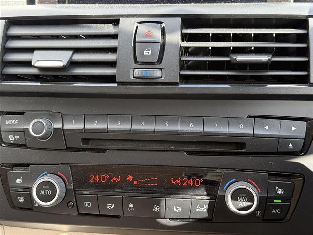 1シリーズ 116i ファッショニスタ 純正8インチナビ バックカメラ BLUETOOTH レザーシート 前席シートヒーター 社外フロアマット 純正アルミホイール ABS オートライト 衝突軽減ブレーキ 前後コーナーセンサー ETC(20枚目)