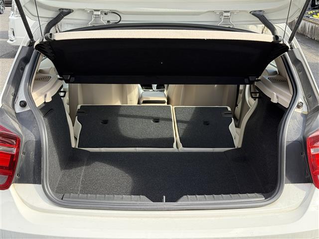 1シリーズ 116i ファッショニスタ 純正8インチナビ バックカメラ BLUETOOTH レザーシート 前席シートヒーター 社外フロアマット 純正アルミホイール ABS オートライト 衝突軽減ブレーキ 前後コーナーセンサー ETC(29枚目)