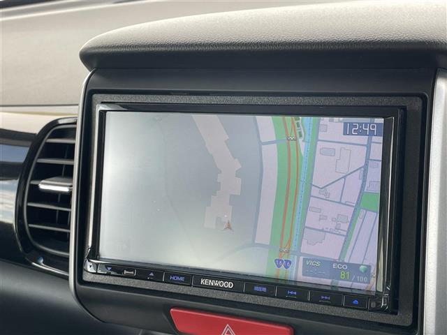 Ｎ－ＢＯＸカスタム Ｇ・Ｌパッケージ　社外ナビ　バックカメラ　ＥＴＣ　ステアリングスイッチ　パワースライドドア　ＨＩＤヘッドライト　オートライト　スマートキー　プッシュスタート　フロアマット　純正１４インチＡＷ（2枚目）