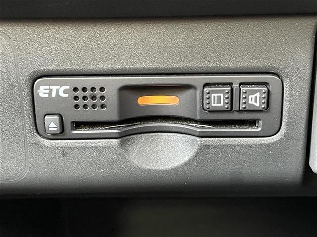 Ｎ－ＢＯＸカスタム Ｇ・Ｌパッケージ　社外ナビ　バックカメラ　ＥＴＣ　ステアリングスイッチ　パワースライドドア　ＨＩＤヘッドライト　オートライト　スマートキー　プッシュスタート　フロアマット　純正１４インチＡＷ（12枚目）