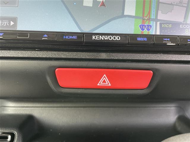 Ｎ－ＢＯＸカスタム Ｇ・Ｌパッケージ　社外ナビ　バックカメラ　ＥＴＣ　ステアリングスイッチ　パワースライドドア　ＨＩＤヘッドライト　オートライト　スマートキー　プッシュスタート　フロアマット　純正１４インチＡＷ（17枚目）