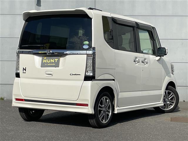 Ｎ－ＢＯＸカスタム Ｇ・Ｌパッケージ　社外ナビ　バックカメラ　ＥＴＣ　ステアリングスイッチ　パワースライドドア　ＨＩＤヘッドライト　オートライト　スマートキー　プッシュスタート　フロアマット　純正１４インチＡＷ（33枚目）