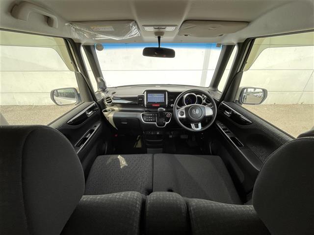 Ｎ－ＢＯＸカスタム Ｇ・Ｌパッケージ　社外ナビ　バックカメラ　ＥＴＣ　ステアリングスイッチ　パワースライドドア　ＨＩＤヘッドライト　オートライト　スマートキー　プッシュスタート　フロアマット　純正１４インチＡＷ（42枚目）