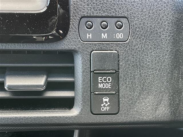 ヴォクシー ＺＳ　煌ＩＩ　セーフティセンス／前後ソナー　純正ナビ　バックカメラ　クルーズコントロール　ステアリングスイッチ　両側パワースライドドア　ＥＴＣ２．０（17枚目）