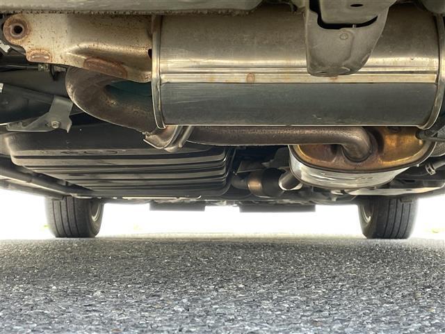 ヴォクシー ＺＳ　煌ＩＩ　セーフティセンス／前後ソナー　純正ナビ　バックカメラ　クルーズコントロール　ステアリングスイッチ　両側パワースライドドア　ＥＴＣ２．０（41枚目）