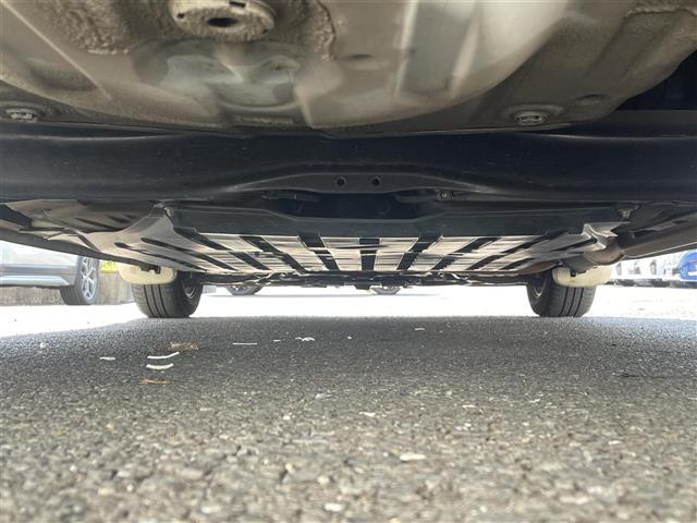 フィット 13G・スマートセレクション ファインスタイル 社外ナビ バックカメラ スマートキー HIDヘッドライト/オートライト 純正フロアマット(41枚目)