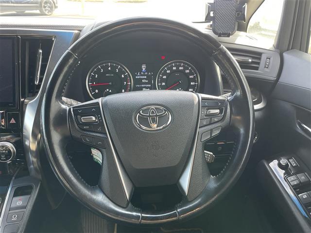 ヴェルファイア 2.5Z Aエディション ゴールデンアイズ 11インチアルパインナビ フリップダウンモニター バックカメラ ETC 両側パワースライドドア ハーフレザーシート LEDヘッドライト オートライト フォグライト 純正フロアマット 純正18インチAW(6枚目)