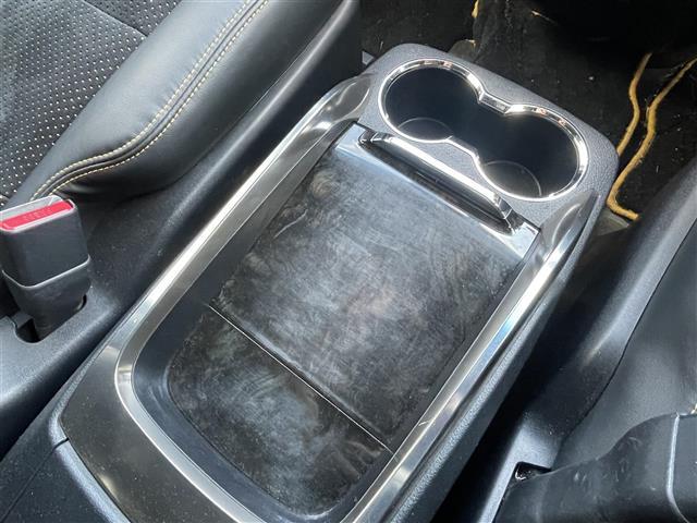 ヴェルファイア 2.5Z Aエディション ゴールデンアイズ 11インチアルパインナビ フリップダウンモニター バックカメラ ETC 両側パワースライドドア ハーフレザーシート LEDヘッドライト オートライト フォグライト 純正フロアマット 純正18インチAW(17枚目)