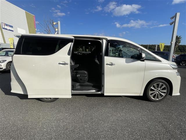 ヴェルファイア 2.5Z Aエディション ゴールデンアイズ 11インチアルパインナビ フリップダウンモニター バックカメラ ETC 両側パワースライドドア ハーフレザーシート LEDヘッドライト オートライト フォグライト 純正フロアマット 純正18インチAW(34枚目)