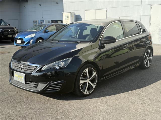 ３０８ ＧＴ　ブルーＨＤｉ　ＢＳＭ／前後ソナー　純正ナビ　バックカメラ　ＥＴＣ　ステアリングスイッチ　ＭＴモード　ＬＥＤヘッドライト　オートライト　スマートキー　プッシュスタート　クルーズコントロール（33枚目）