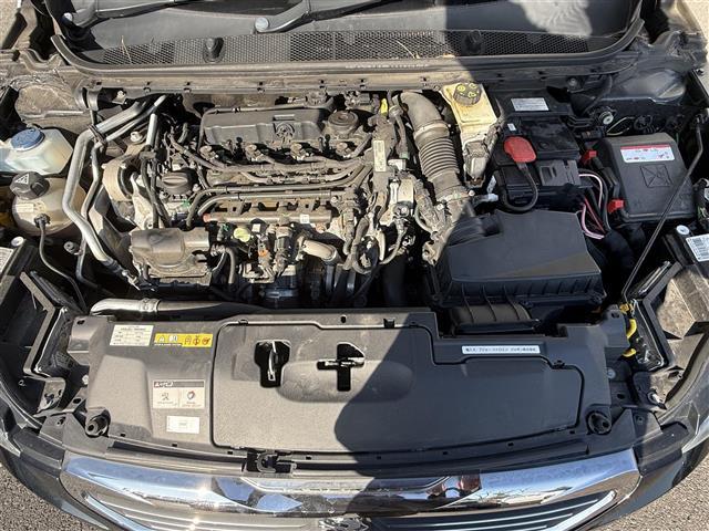 ３０８ ＧＴ　ブルーＨＤｉ　ＢＳＭ／前後ソナー　純正ナビ　バックカメラ　ＥＴＣ　ステアリングスイッチ　ＭＴモード　ＬＥＤヘッドライト　オートライト　スマートキー　プッシュスタート　クルーズコントロール（40枚目）