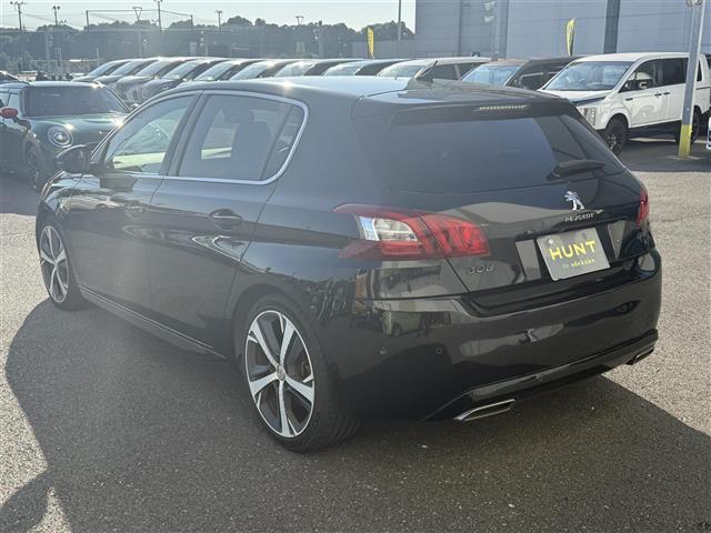 ３０８ ＧＴ　ブルーＨＤｉ　ＢＳＭ／前後ソナー　純正ナビ　バックカメラ　ＥＴＣ　ステアリングスイッチ　ＭＴモード　ＬＥＤヘッドライト　オートライト　スマートキー　プッシュスタート　クルーズコントロール（43枚目）