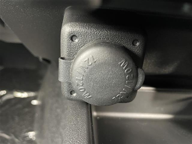 ジムニーノマド ＦＣ　登録済未使用車　ブラックルーフツートーン（Ｅ５Ｊ）　シートヒーター　ミラーヒーター　スマートキー　プッシュスタート　ＬＥＤヘッドライト　オートライト　フォグライト　純正１５インチＡＷ（14枚目）