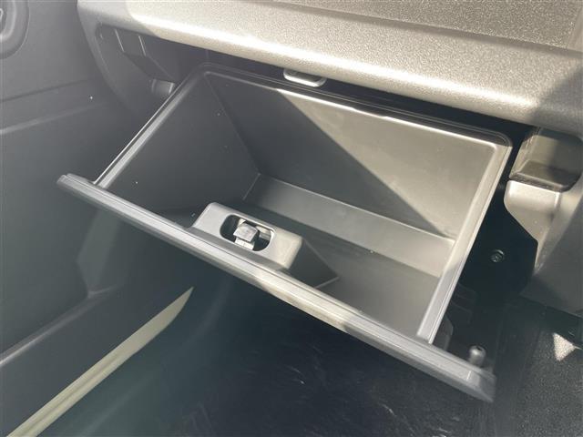 ジムニーノマド ＦＣ　登録済未使用車　ブラックルーフツートーン（Ｅ５Ｊ）　シートヒーター　ミラーヒーター　スマートキー　プッシュスタート　ＬＥＤヘッドライト　オートライト　フォグライト　純正１５インチＡＷ（19枚目）