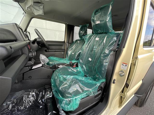 ジムニーノマド ＦＣ　登録済未使用車　ブラックルーフツートーン（Ｅ５Ｊ）　シートヒーター　ミラーヒーター　スマートキー　プッシュスタート　ＬＥＤヘッドライト　オートライト　フォグライト　純正１５インチＡＷ（25枚目）