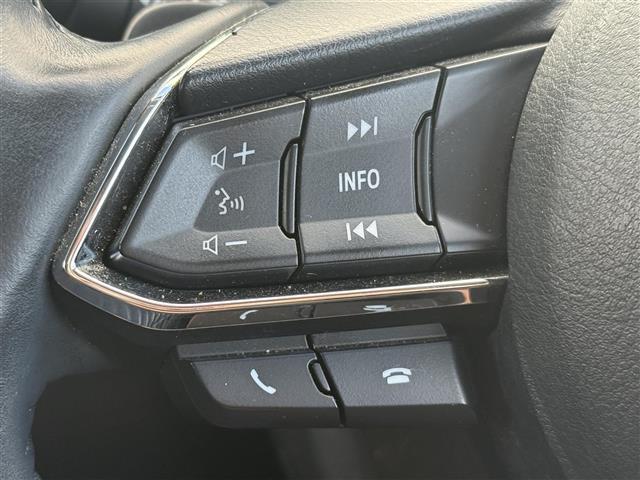 ＣＸ－５ ＸＤ　プロアクティブ　ＢＳＭ／前後ソナー　ＨＵＤ　純正ナビ　全方位カメラ　ステアリングスイッチ　ＥＴＣ　ＭＴモード　パワーシート　シートヒーター　ステアリングヒーター　パワーバックドア　ＬＥＤヘッドライト　オートライト（7枚目）