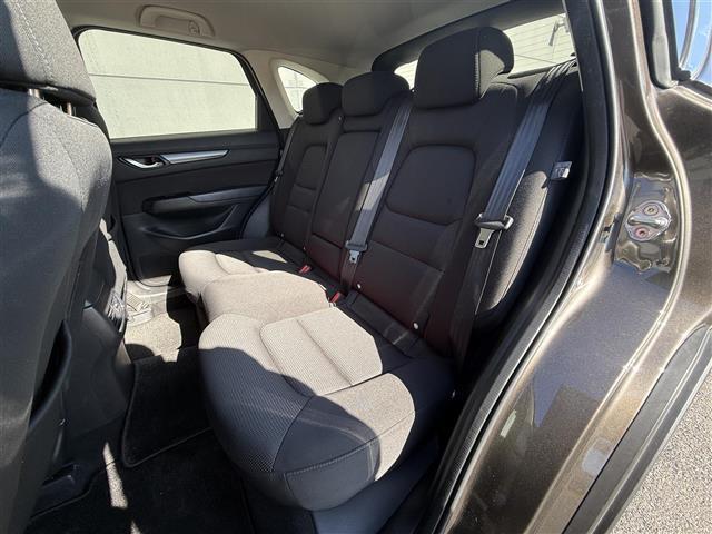 ＣＸ－５ ＸＤ　プロアクティブ　ＢＳＭ／前後ソナー　ＨＵＤ　純正ナビ　全方位カメラ　ステアリングスイッチ　ＥＴＣ　ＭＴモード　パワーシート　シートヒーター　ステアリングヒーター　パワーバックドア　ＬＥＤヘッドライト　オートライト（26枚目）