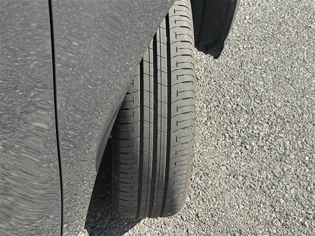 タント ファンクロスターボ　スマートアシスト／前後ソナー　１０インチ純正ナビ　全方位カメラ　ステアリングスイッチ　ＥＴＣ　両側パワスラ　シートヒーター　ルーフレール　ＬＥＤヘッドライト　オートライト　フォグライト　スマートキー（39枚目）