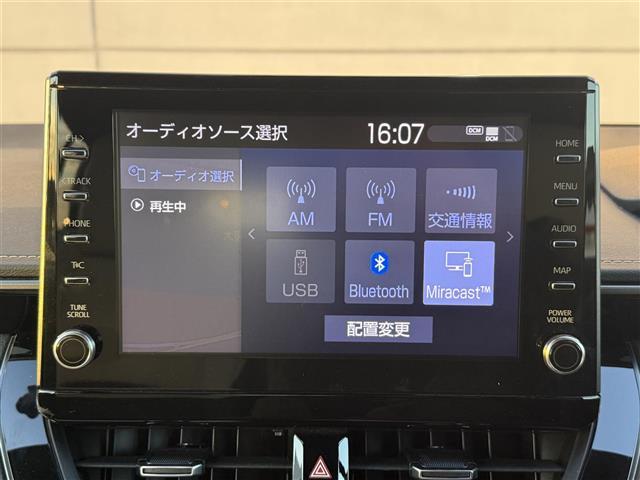 カローラツーリング ハイブリッド　ダブルバイビー　純正ディスプレイオーディオ　バックカメラ　クルーズコントロール　前席シートヒーター　ビルトインＥＴＣ　ハンドルヒーター　ＡＣ１００Ｖ　コーナーセンサー　衝突被害軽減ブレーキ　レーンキープアシスト（4枚目）