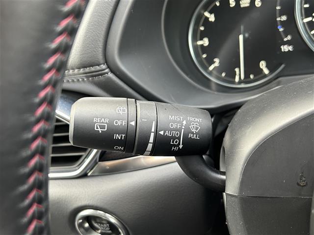 ＣＸ－５ ＸＤ　ブラックトーンエディション　純正ナビ　フルセグＴＶ　アラウンドビューモニター　前席シートヒーター　パドルシフト　コーナーセンサー　パワーバックドア　クルーズコントロール　ステアリングヒーター　衝突被害軽減ブレーキ　レーンアシスト（7枚目）