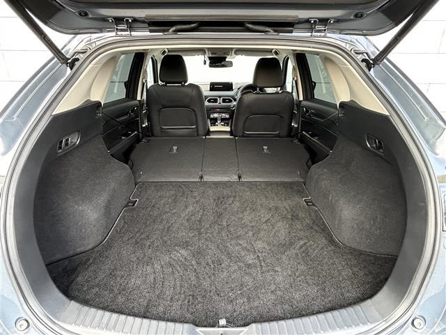 ＣＸ－５ ＸＤ　ブラックトーンエディション　純正ナビ　フルセグＴＶ　アラウンドビューモニター　前席シートヒーター　パドルシフト　コーナーセンサー　パワーバックドア　クルーズコントロール　ステアリングヒーター　衝突被害軽減ブレーキ　レーンアシスト（29枚目）