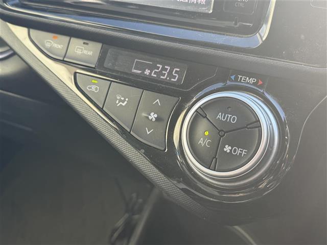 アクア Ｓ　純正ナビ（ＦＭ／ＡＭ／ＣＤ／ＤＶＤ／ＢＴ）　フルセグＴＶ　バックカメラ　前席シートヒーター　オートライト　ビルトインＥＴＣ　プッシュスタート　スマートキー　ハロゲンライト　アイドリングストップ（12枚目）